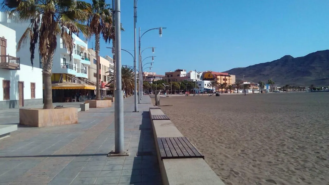Apartment Piso 3 Dormitorios En Gran Tarajal Con Wifi Spain